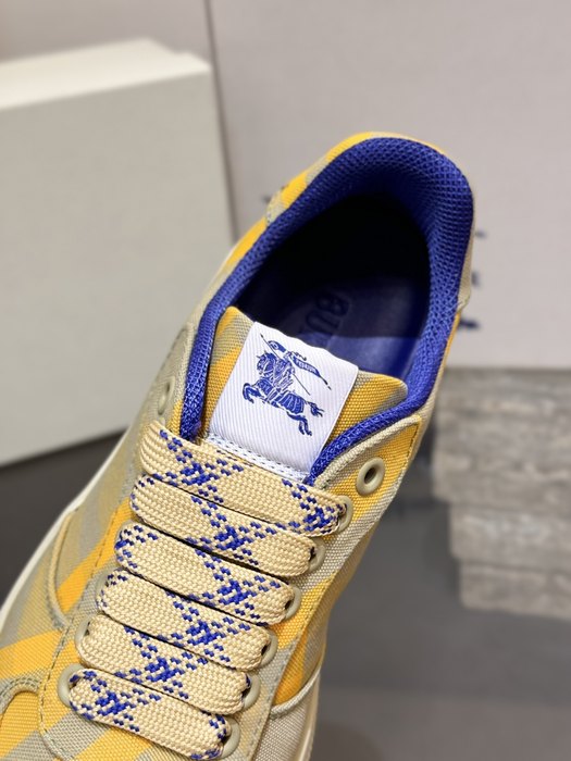 Burberry_shoes_Latest styles_2026_yupoo_Original_quality