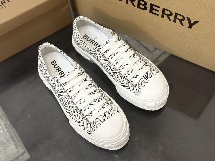 Burberry_shoes_Latest styles_2026_yupoo_Original_quality