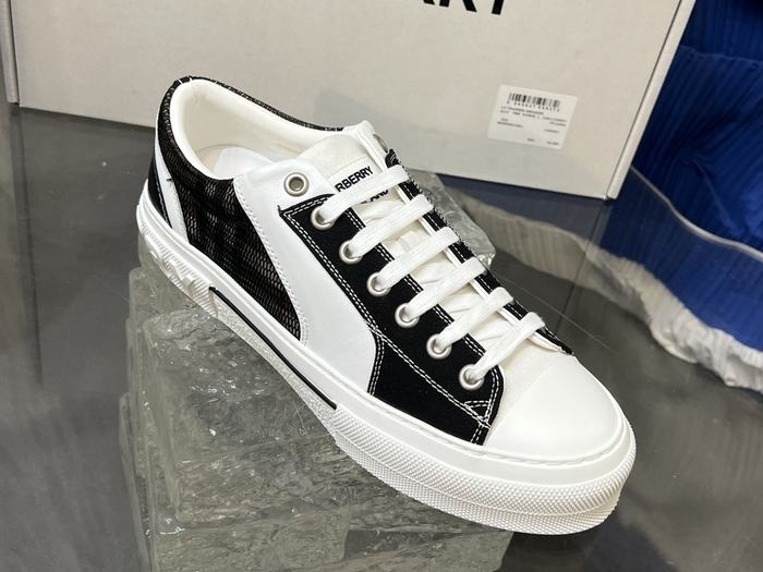 Burberry_shoes_Latest styles_2026_yupoo_Original_quality