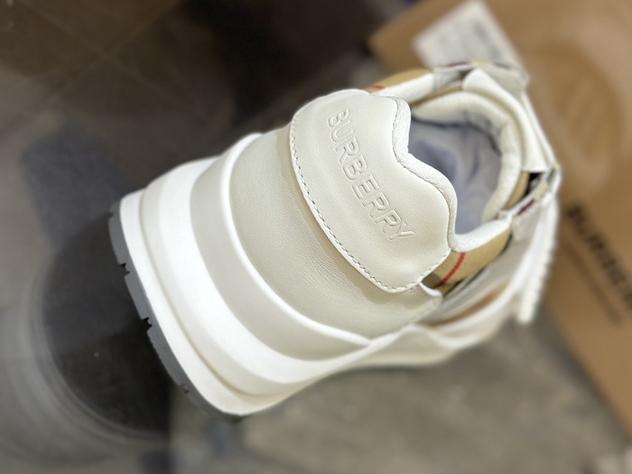 Burberry_shoes_Latest styles_2026_yupoo_Original_quality