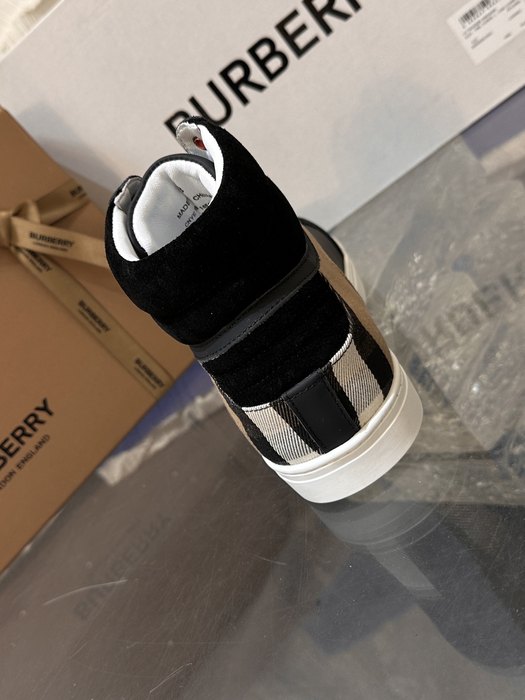 Burberry_shoes_Latest styles_2026_yupoo_Original_quality