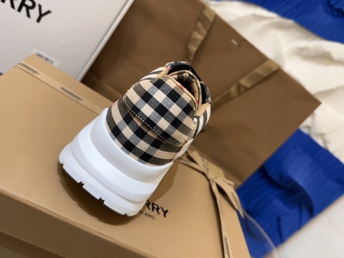 Burberry_shoes_Latest styles_2026_yupoo_Original_quality