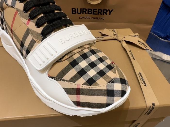 Burberry_shoes_Latest styles_2026_yupoo_Original_quality