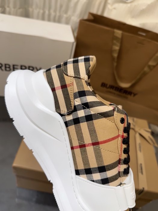 Burberry_shoes_Latest styles_2026_yupoo_Original_quality