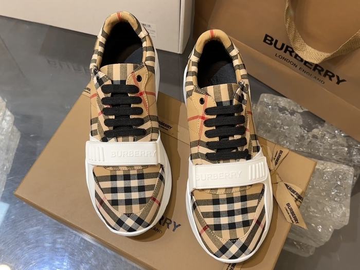 Burberry_shoes_Latest styles_2026_yupoo_Original_quality