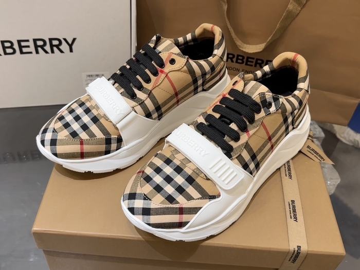 Burberry_shoes_Latest styles_2026_yupoo_Original_quality