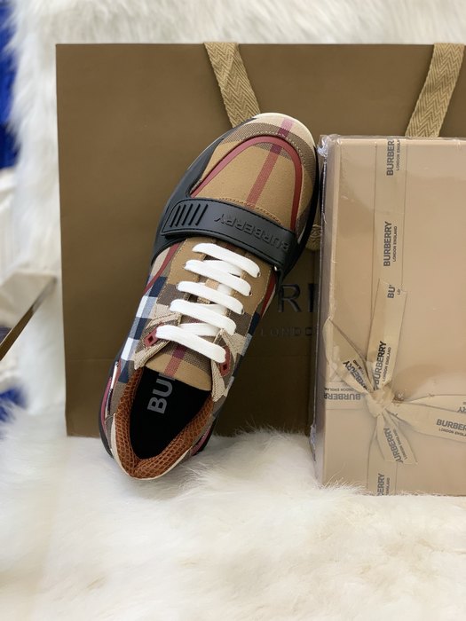 Burberry_shoes_Latest styles_2026_yupoo_Original_quality