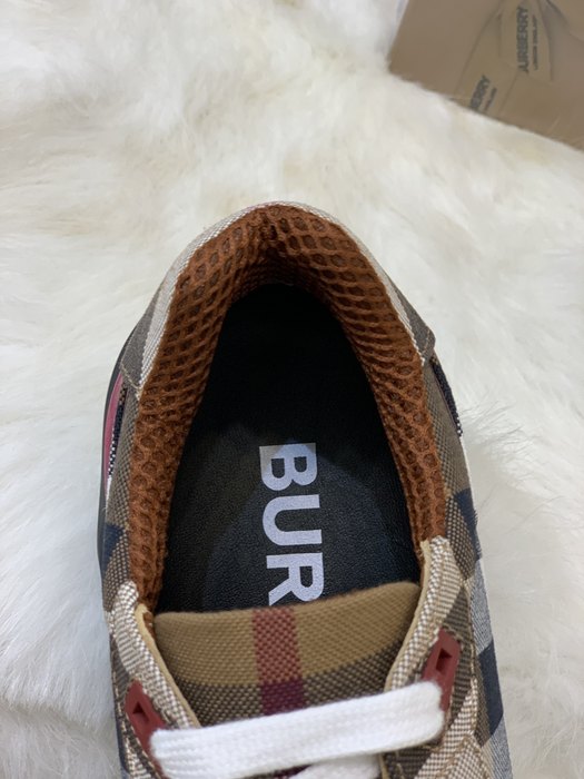 Burberry_shoes_Latest styles_2026_yupoo_Original_quality