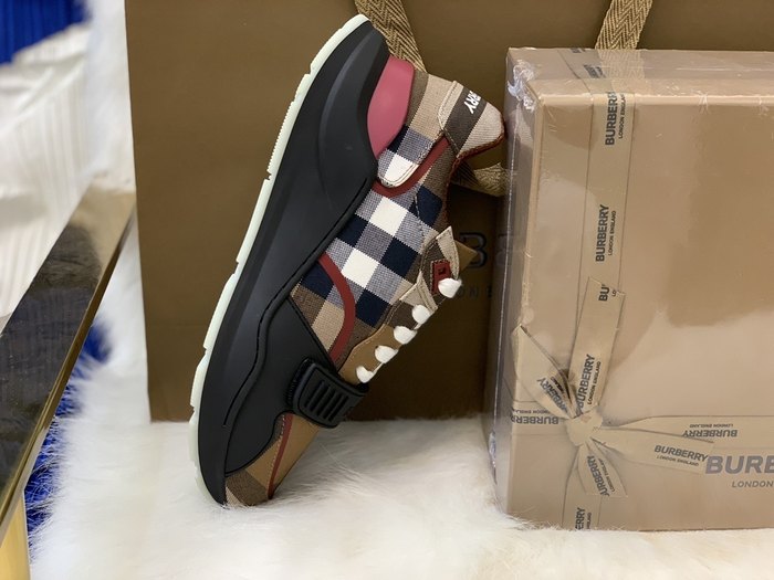 Burberry_shoes_Latest styles_2026_yupoo_Original_quality