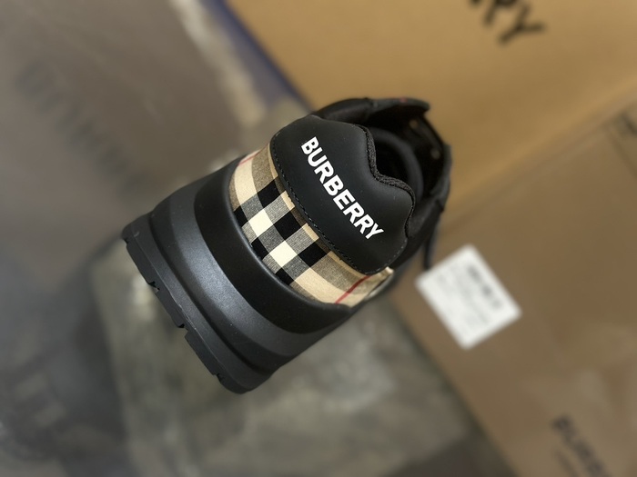 Burberry_shoes_Latest styles_2026_yupoo_Original_quality