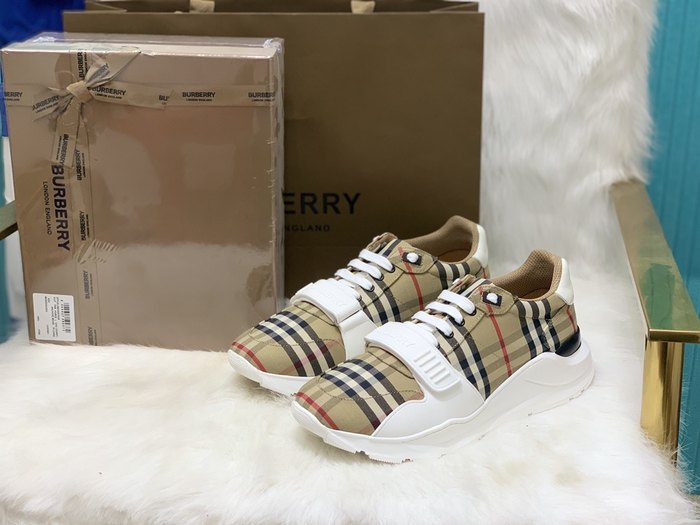 Burberry_shoes_Latest styles_2026_yupoo_Original_quality