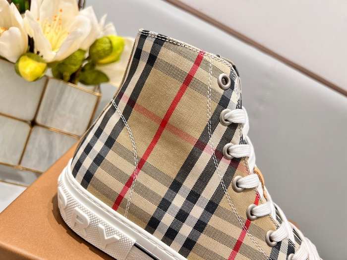 Burberry_shoes_Latest styles_2026_yupoo_Original_quality
