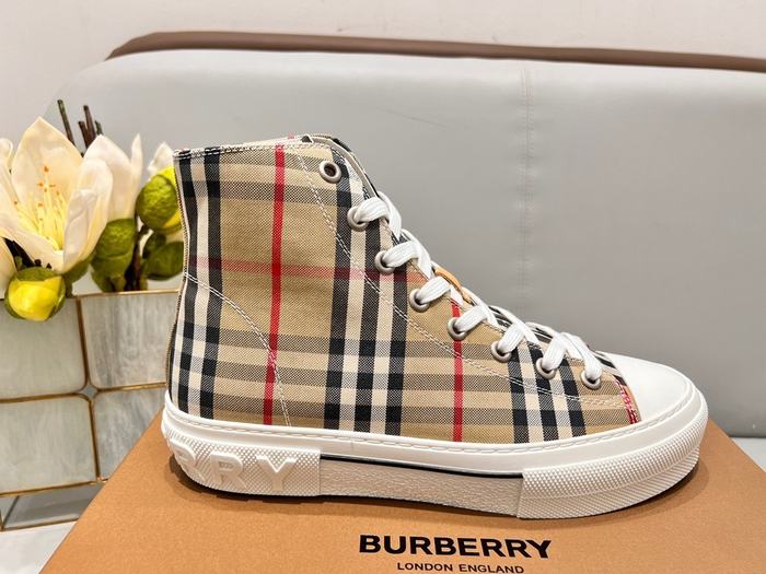 Burberry_shoes_Latest styles_2026_yupoo_Original_quality