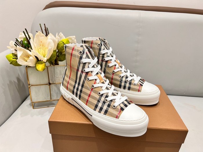 Burberry_shoes_Latest styles_2026_yupoo_Original_quality
