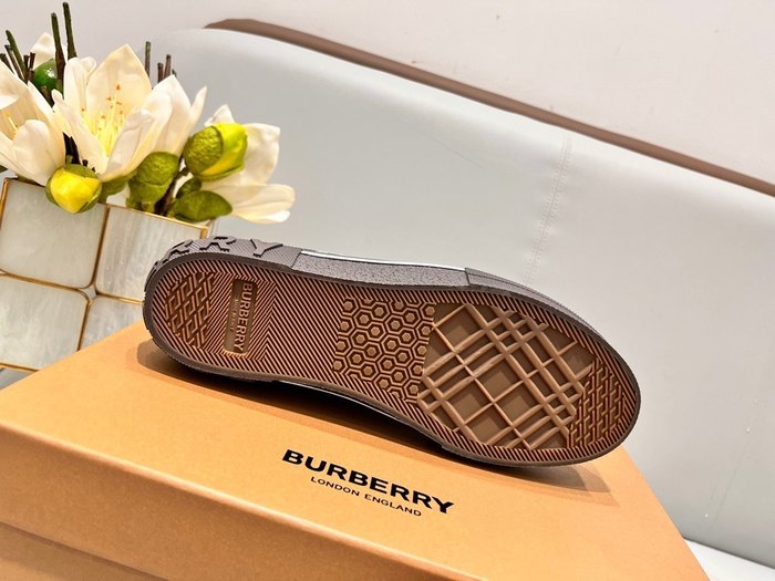 Burberry_shoes_Latest styles_2026_yupoo_Original_quality