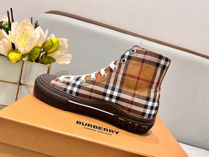 Burberry_shoes_Latest styles_2026_yupoo_Original_quality