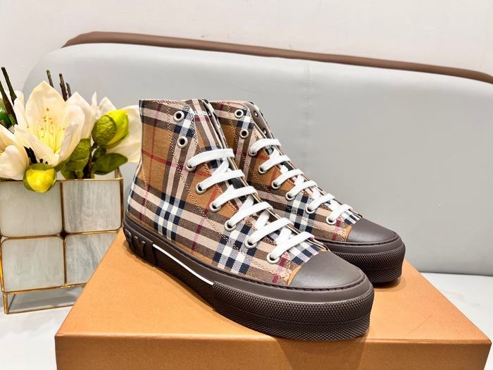 Burberry_shoes_Latest styles_2026_yupoo_Original_quality