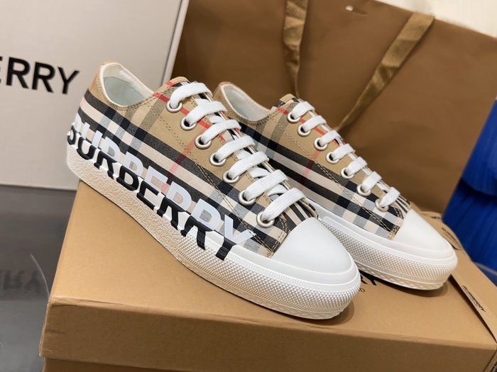 Burberry_shoes_Latest styles_2026_yupoo_Original_quality