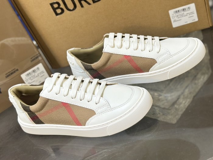 Burberry_shoes_Latest styles_2026_yupoo_Original_quality