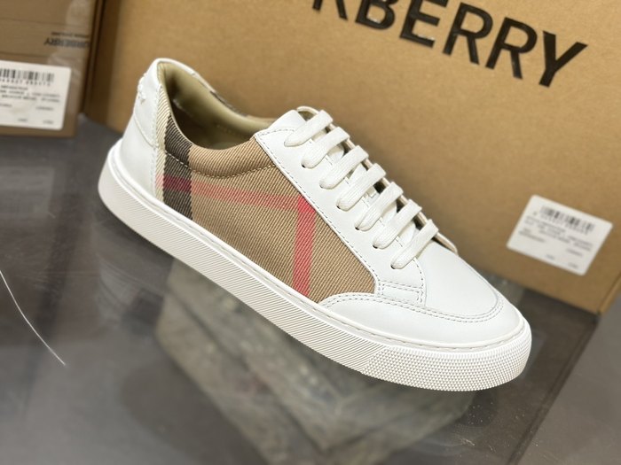 Burberry_shoes_Latest styles_2026_yupoo_Original_quality