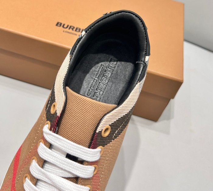Burberry_shoes_Latest styles_2026_yupoo_Original_quality