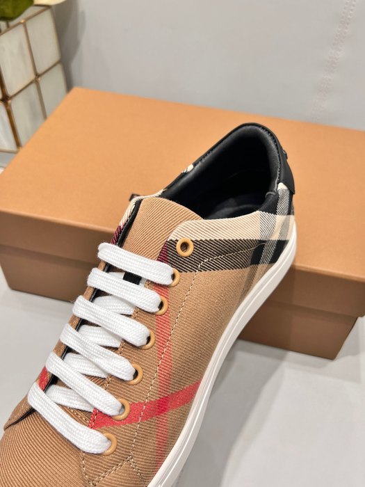 Burberry_shoes_Latest styles_2026_yupoo_Original_quality
