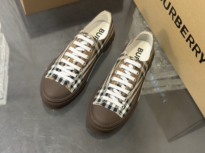 Burberry_shoes_Latest styles_2026_yupoo_Original_quality