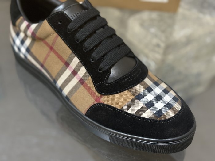 Burberry_shoes_Latest styles_2026_yupoo_Original_quality
