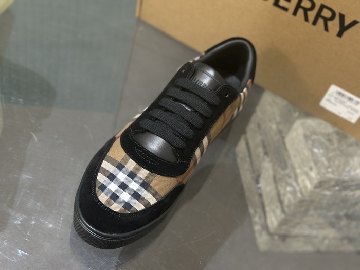 Burberry_shoes_Latest styles_2026_yupoo_Original_quality