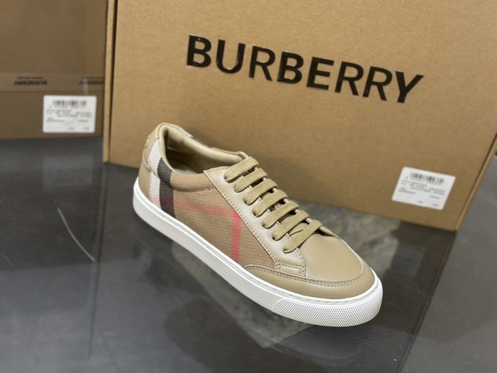 Burberry_shoes_Latest styles_2026_yupoo_Original_quality