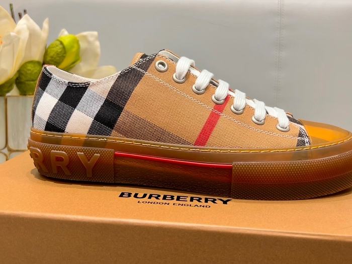 Burberry_shoes_Latest styles_2026_yupoo_Original_quality