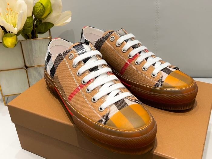 Burberry_shoes_Latest styles_2026_yupoo_Original_quality