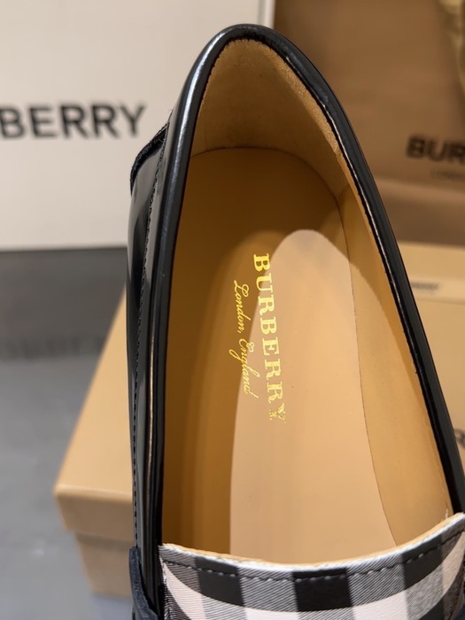 Burberry_shoes_Latest styles_2026_yupoo_Original_quality