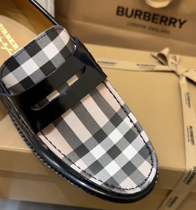 Burberry_shoes_Latest styles_2026_yupoo_Original_quality