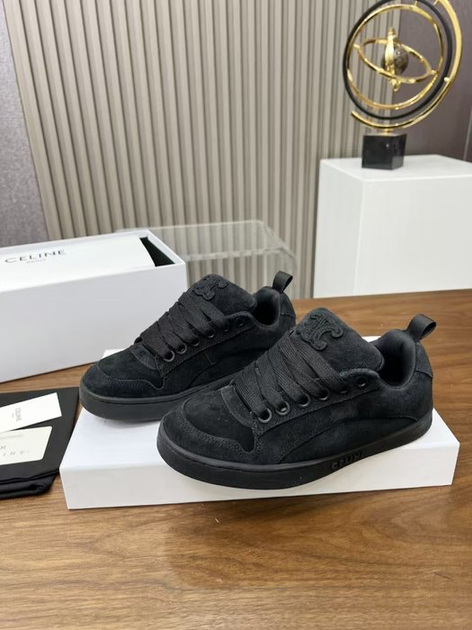 Celine Triomphe Low  Black