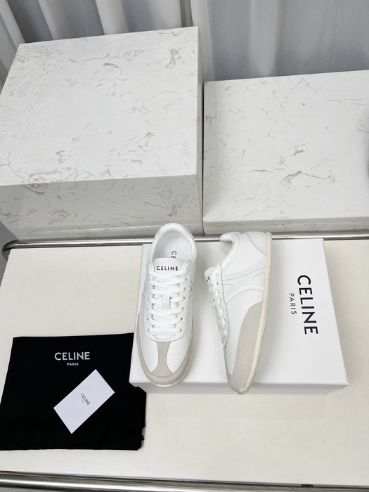 Celine Triomphe Low White