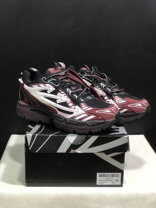 OFF WHITE Be Right Back 36 45 11