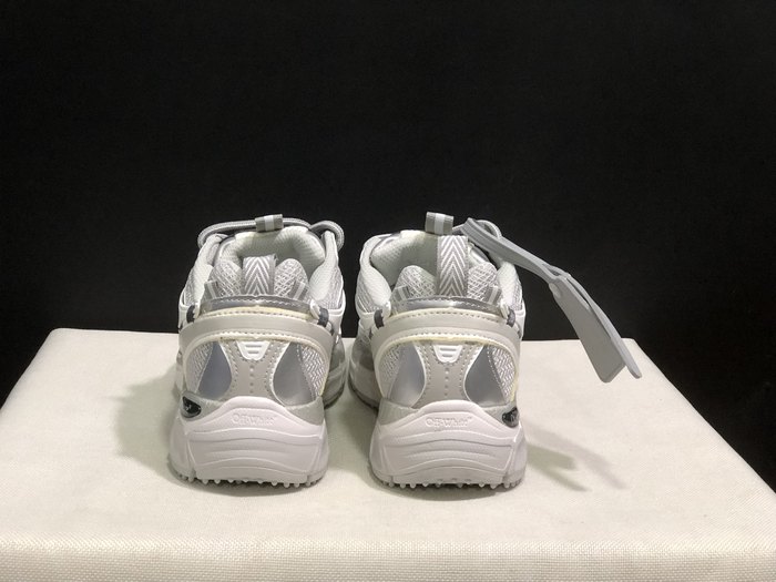 OFF WHITE Be Right Back 36 45 13