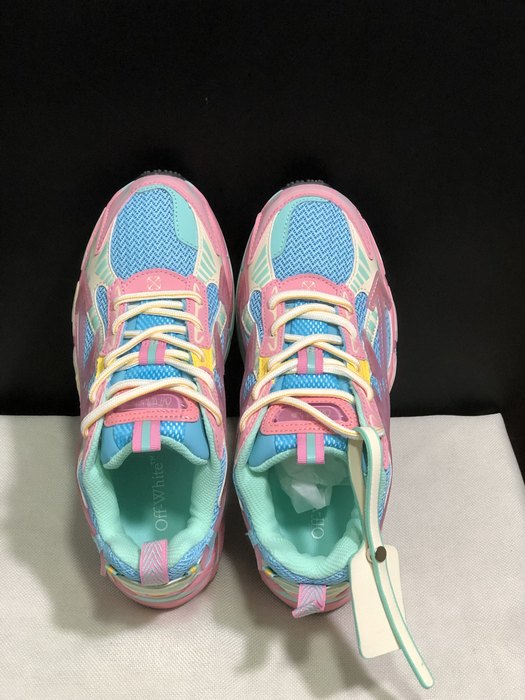 OFF WHITE Be Right Back 36 45 15