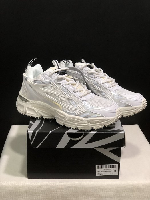 OFF WHITE Be Right Back 36 45 16