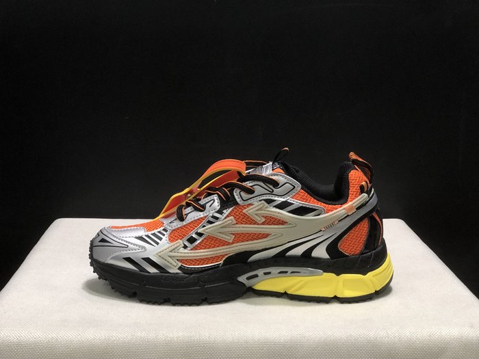 OFF WHITE Be Right Back 36 45 4