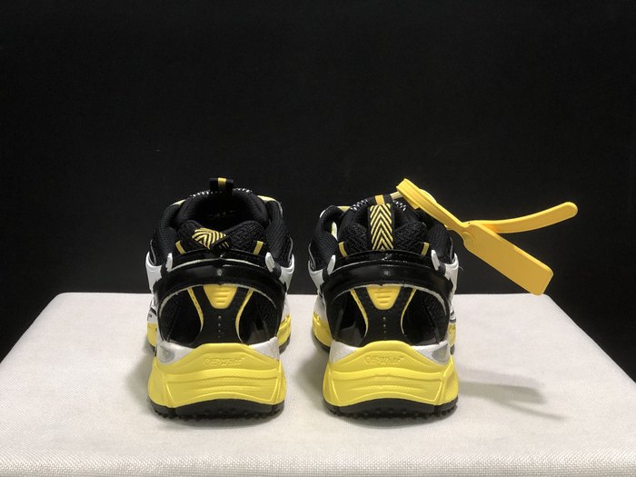 OFF WHITE Be Right Back 36 45 5