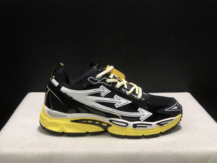 OFF WHITE Be Right Back 36 45 5