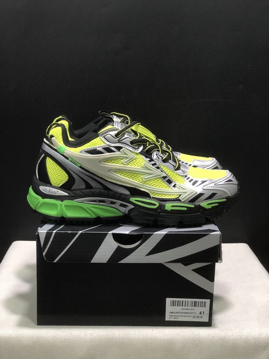 OFF WHITE Be Right Back 36 45 7