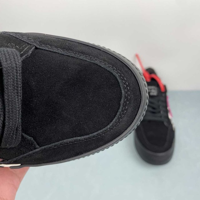 OFF WHITE GYM SHOES LOVERS  36 47 3