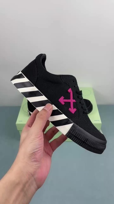OFF WHITE GYM SHOES LOVERS  36 47 7