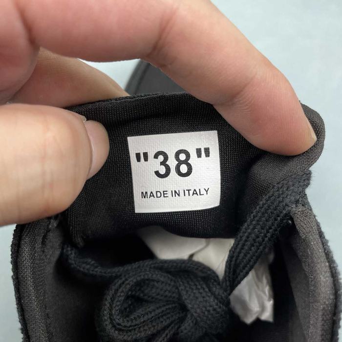 OFF WHITE GYM SHOES LOVERS  36 47 7