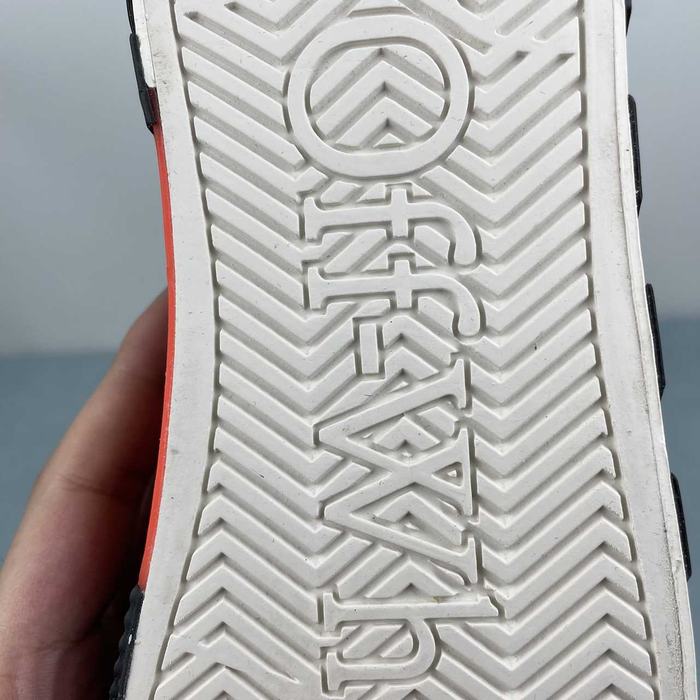 OFF WHITE GYM SHOES LOVERS  36 47 7