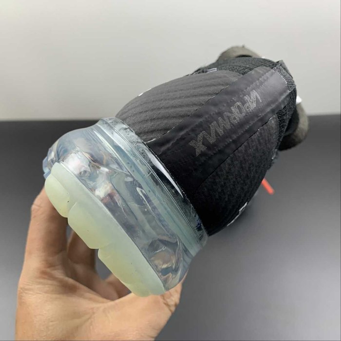 THE 10 Air VaporMax FK 2018  OFF WHITE  AA3831 002  35.5 47.5