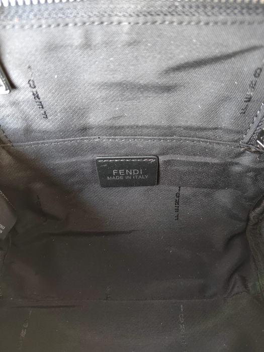 Bag Fendi Black Size 25x17x13cm